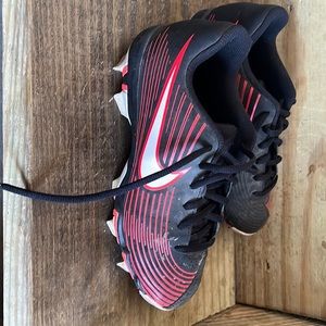 Girls softball cleats